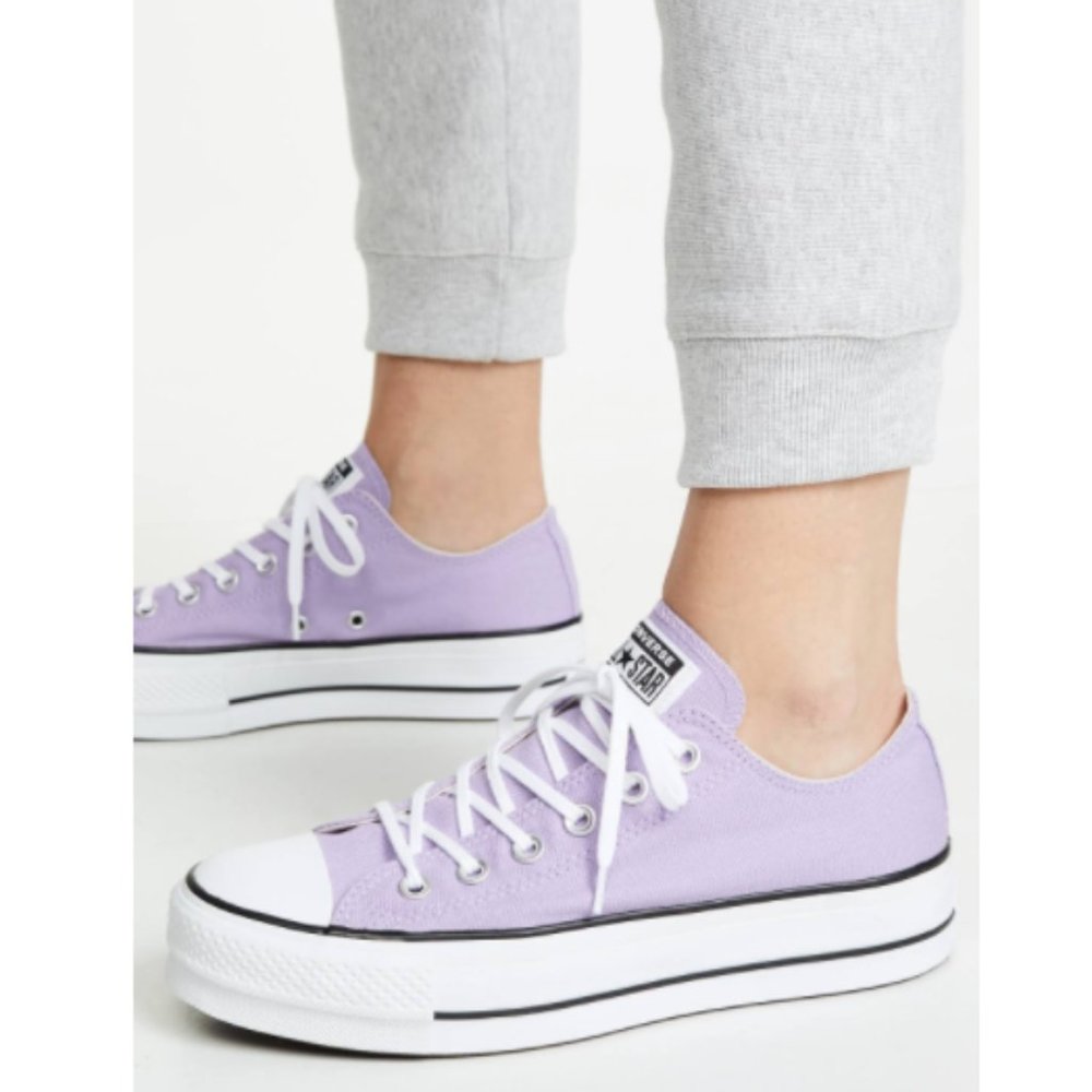 Lavender Platform Converse - Size 9